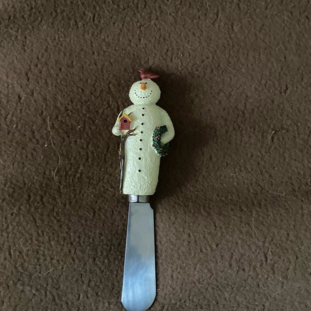 Snowman  Margarine or Cheese Spreader with Bird and Wreath. Fun Christmas piece